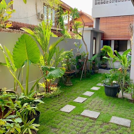 The Lima Home Stay In Canggu מראה חיצוני תמונה