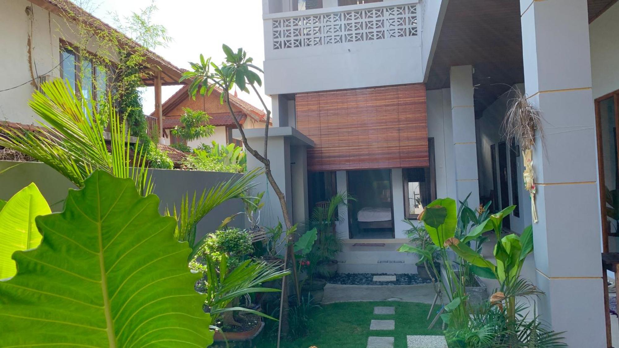 The Lima Home Stay In Canggu מראה חיצוני תמונה