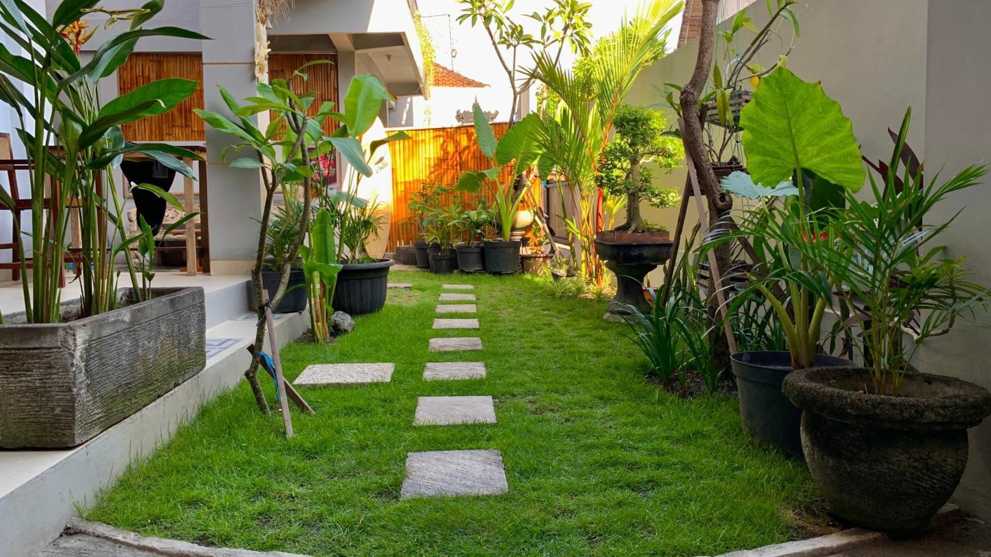 The Lima Home Stay In Canggu מראה חיצוני תמונה