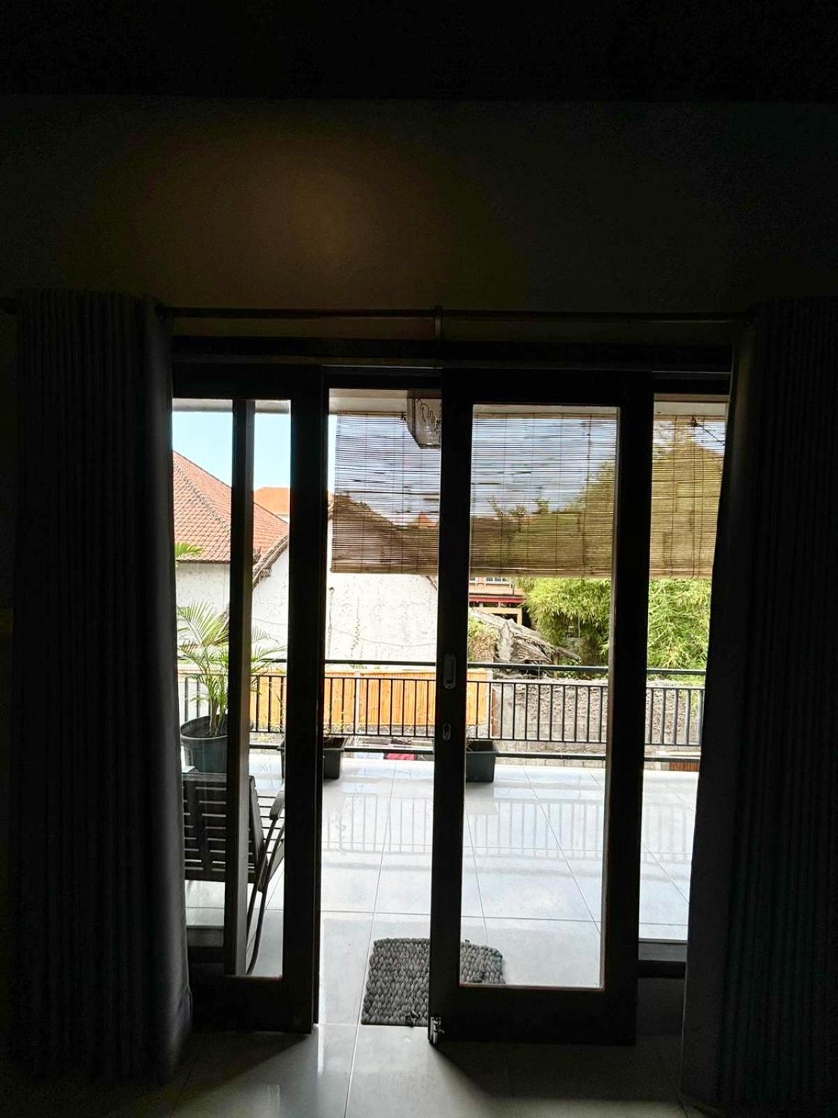 The Lima Home Stay In Canggu מראה חיצוני תמונה