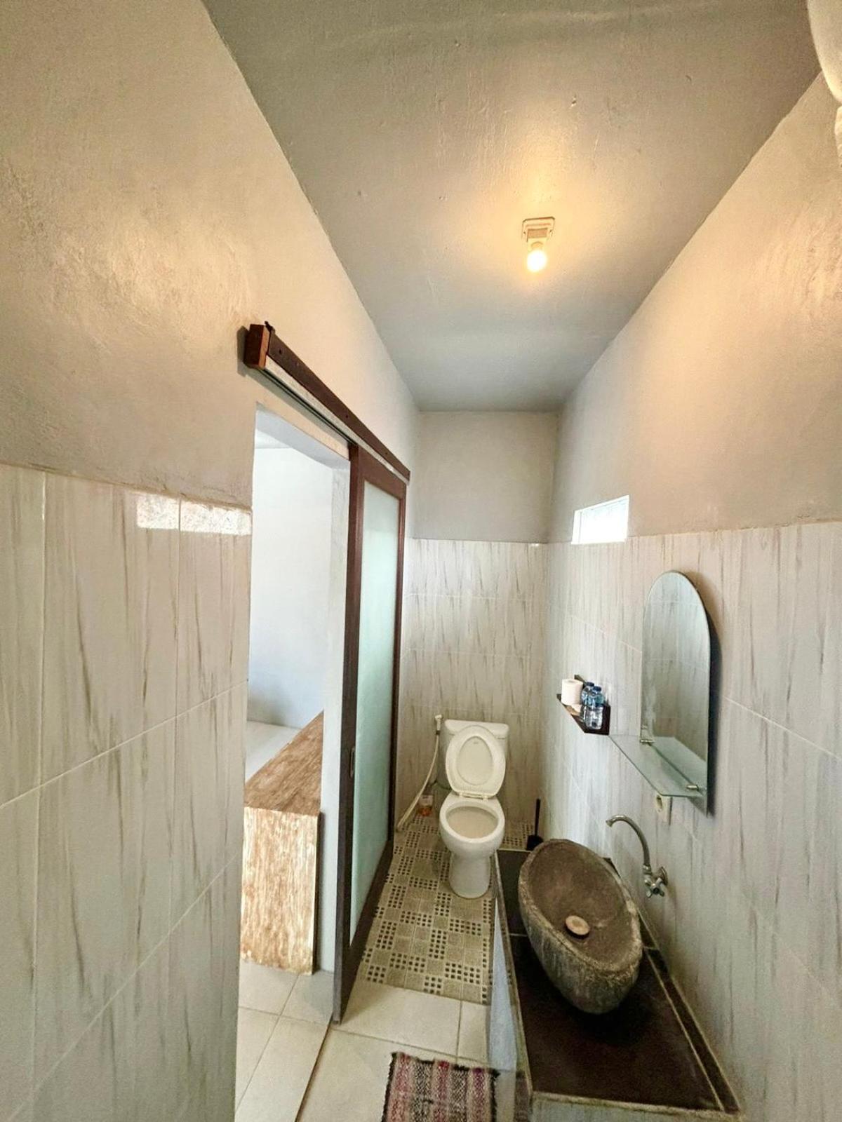 The Lima Home Stay In Canggu מראה חיצוני תמונה