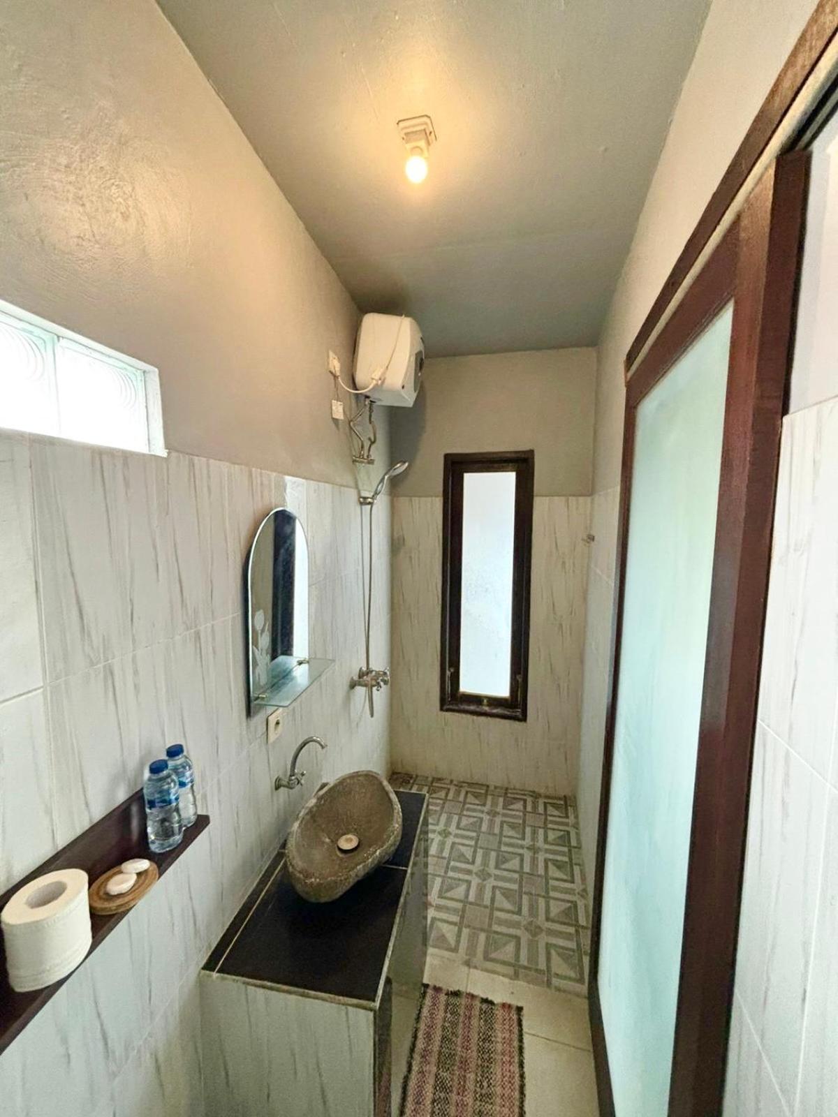 The Lima Home Stay In Canggu מראה חיצוני תמונה